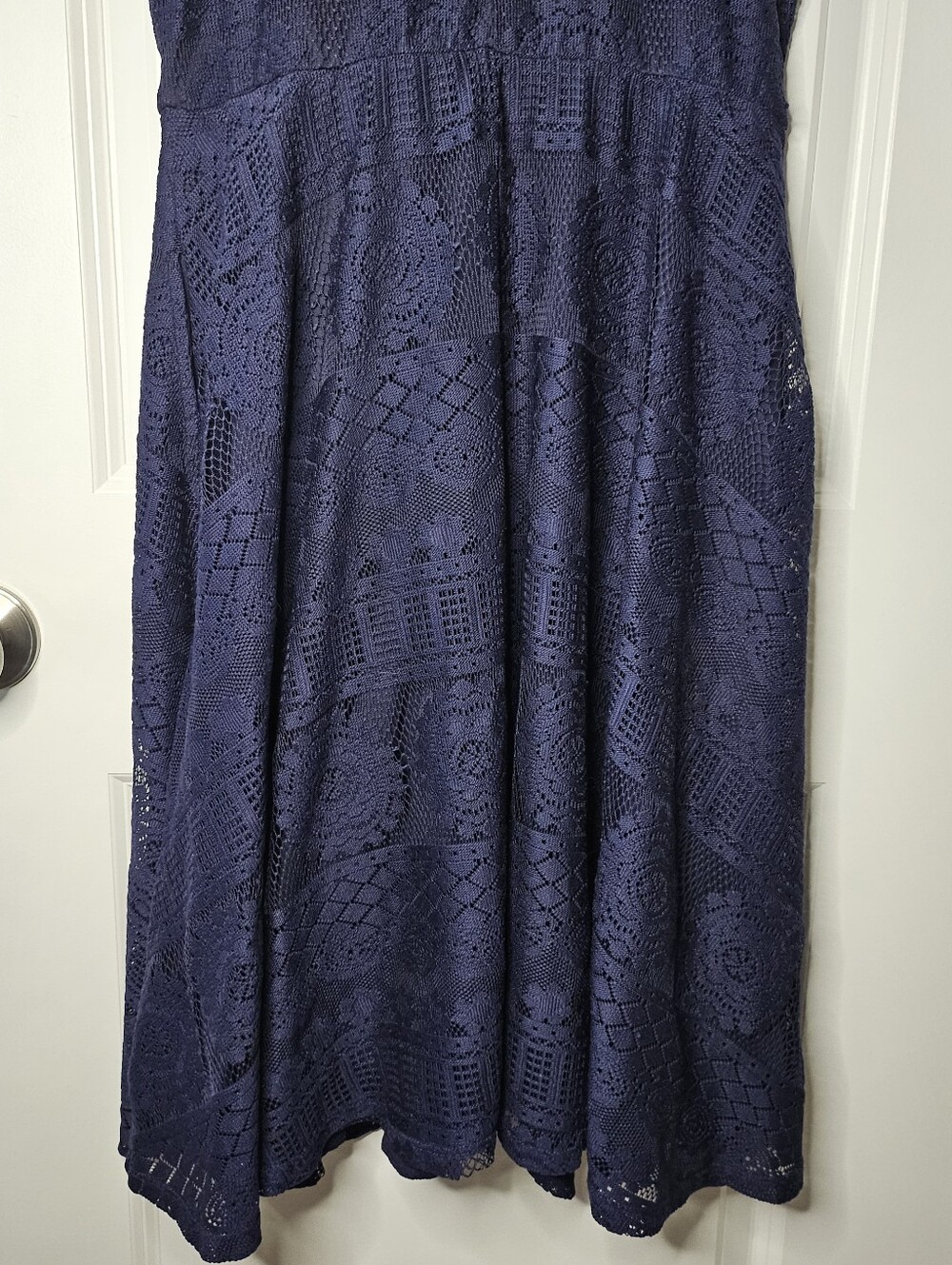 Bailey Blue Women's Large Navy Blue Lace Fit Flare Midi Sleeveless Halter Dress - Picture 13 of 15